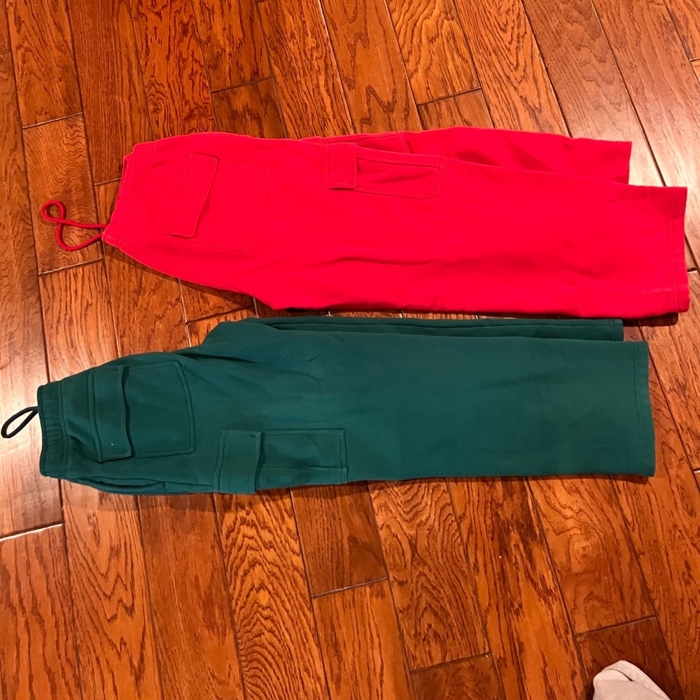 Aritzia Mega Cargo Sweatpants TNA bundle